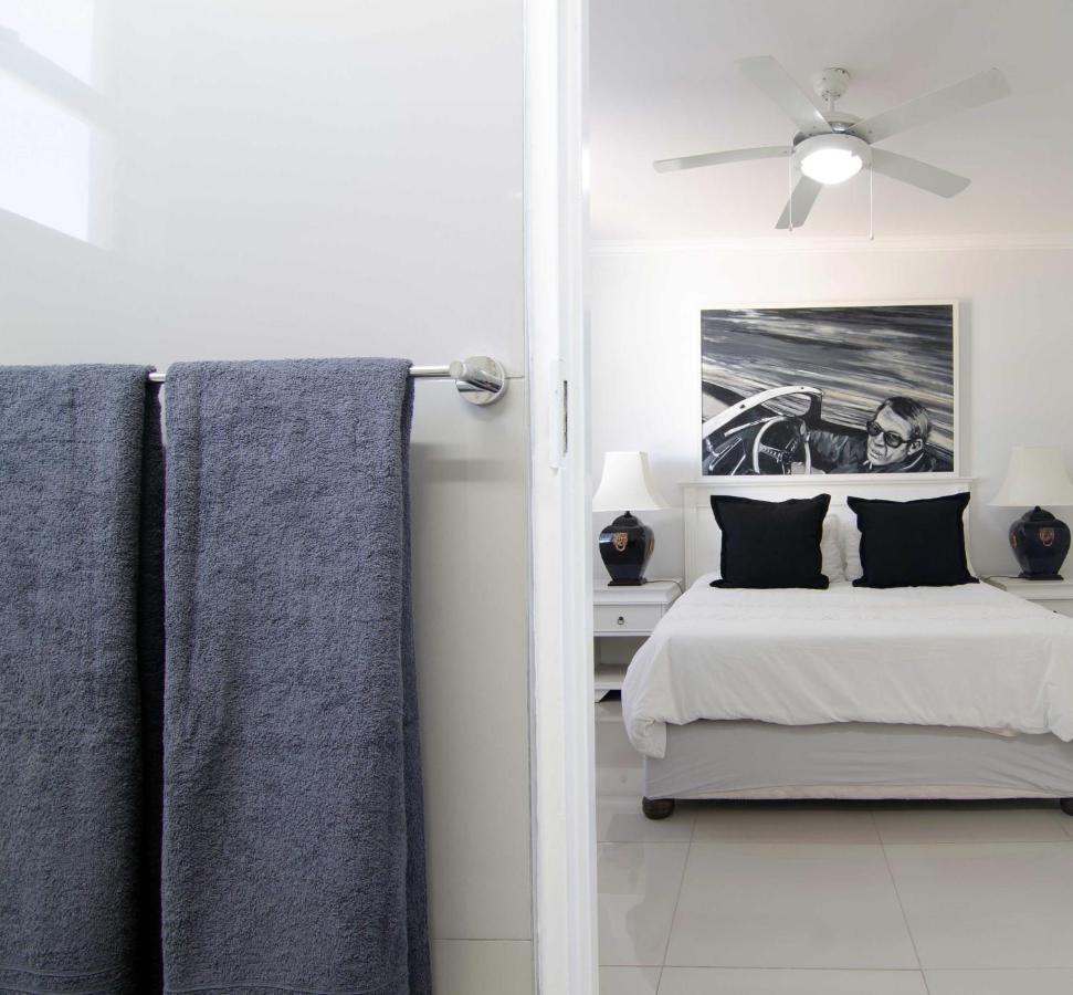 9 Ipanema Umhlanga 5 Sleeper Garden Unit Next To The Oyster Box Apartment