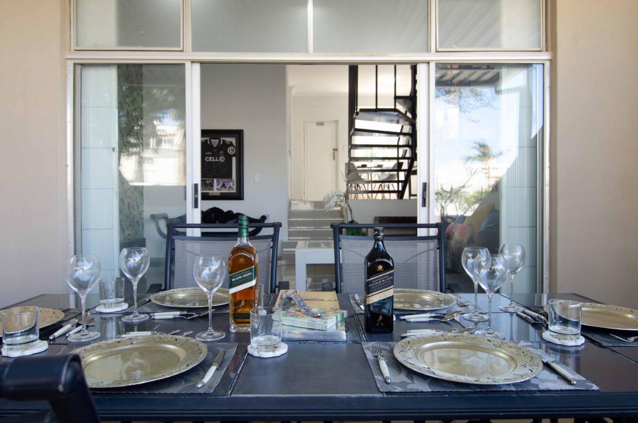 9 Ipanema Umhlanga 5 Sleeper Garden Unit Next To The Oyster Box Apartment *