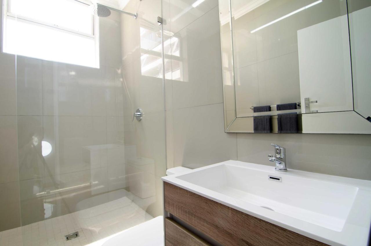 Apartment 9 Ipanema Umhlanga 5 Sleeper Garden Unit Next To The Oyster Box