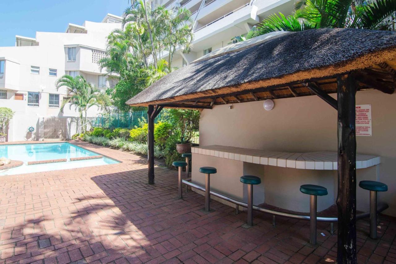 9 Ipanema Umhlanga 5 Sleeper Garden Unit Next To The Oyster Box