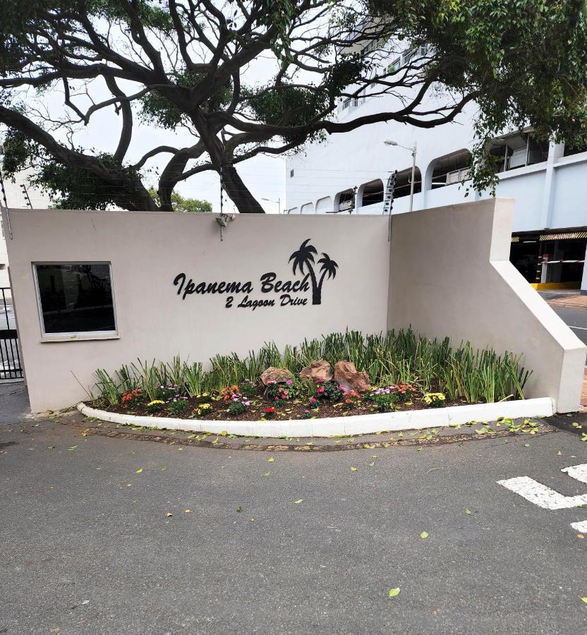 9 Ipanema Umhlanga 5 Sleeper Garden Unit Next To The Oyster Box Apartment